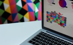 12 Logo Ideas for Bloggers and Content Creators