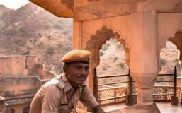 Optimizing Guard Services: The Role of Enterprise Network Infrastructure and All-in-One Software Solutions