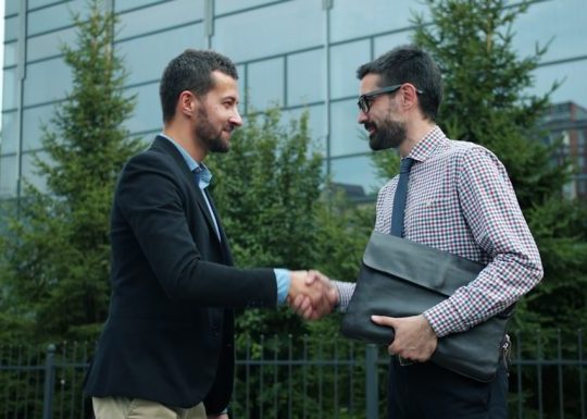 Business Card Generators for Coaches Establishing Authority and Credibility