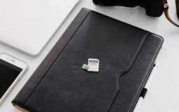 Most Innovative Business Card Apps for AI Startups Showcasing Products and Demos