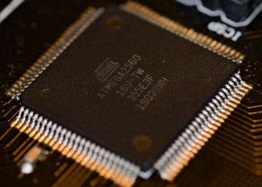 TPU vs GPU: What’s the Difference in AI Processing?