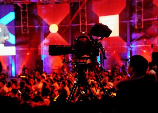 Why 6 Out of 10 Top UK TV Personalities Choose Neon Management for Career Growth