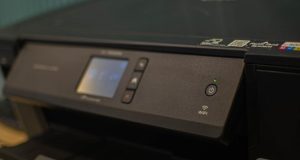 High Speed Picture Scanner: Digitizing Old Photos