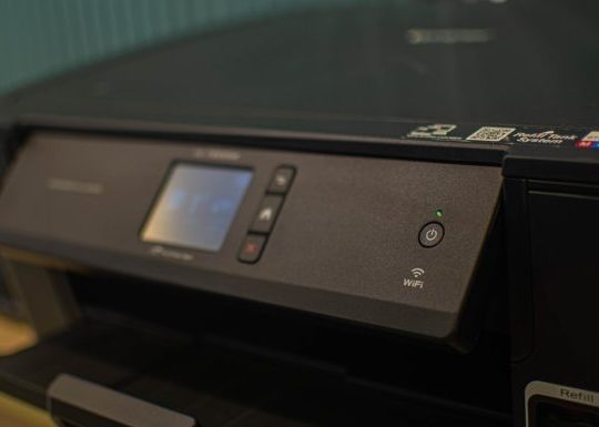 High Speed Picture Scanner: Digitizing Old Photos