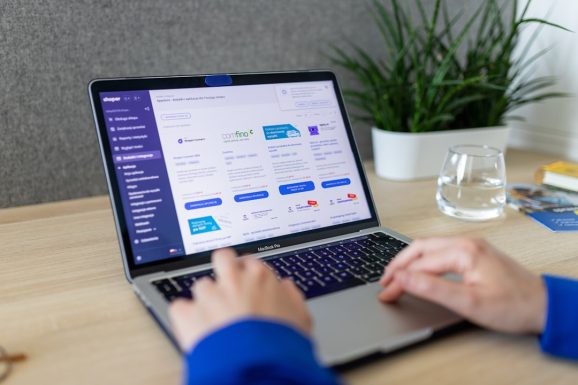 Top Website Builders for Subscription Services Increasing Customer Retention