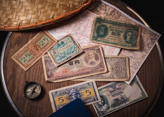 Top 4 Currency & Fee-Aware Payment Apps That International Shoppers Use to Avoid Hidden Card Conversion Charges on Holiday Purchases