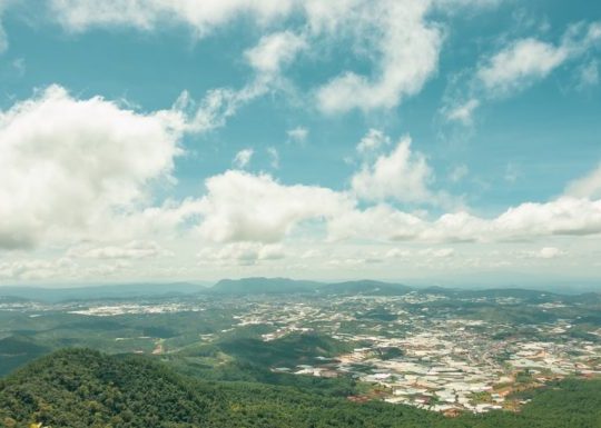 Top 4 Affordable 3D Tour & Matterport Alternatives That Agents Use for Virtual Showings on a Budget