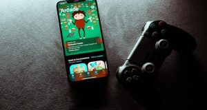 Motorola Moto G9 Plus: Large Screen Phone