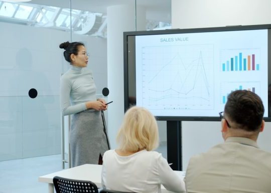 4 Honest LongTailPro Review Points: Pricing, Accuracy, and Alternatives