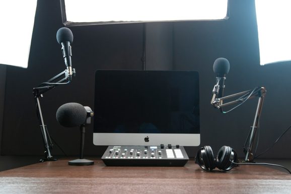 3 Best Podcast Recording Software and Apps