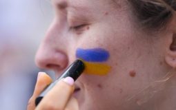 Emergency Dental Care: What to Do Before Seeing a Dentist