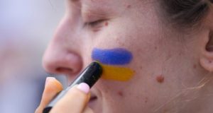 Emergency Dental Care: What to Do Before Seeing a Dentist