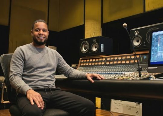 Voice Transcription Platforms Like Descript For Editing And Transcribing Audio